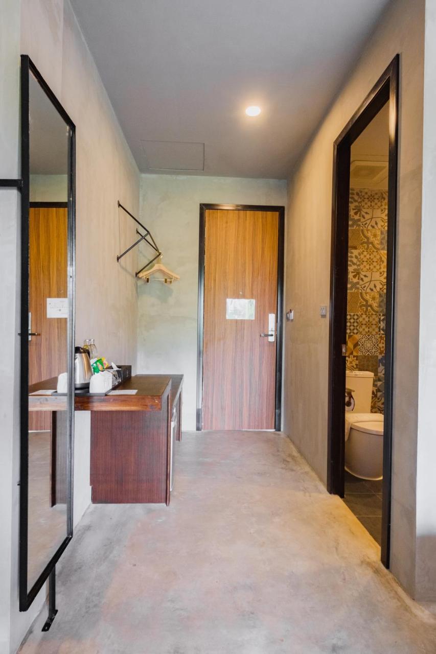 Mosstel Otel Phitsanulok Dış mekan fotoğraf