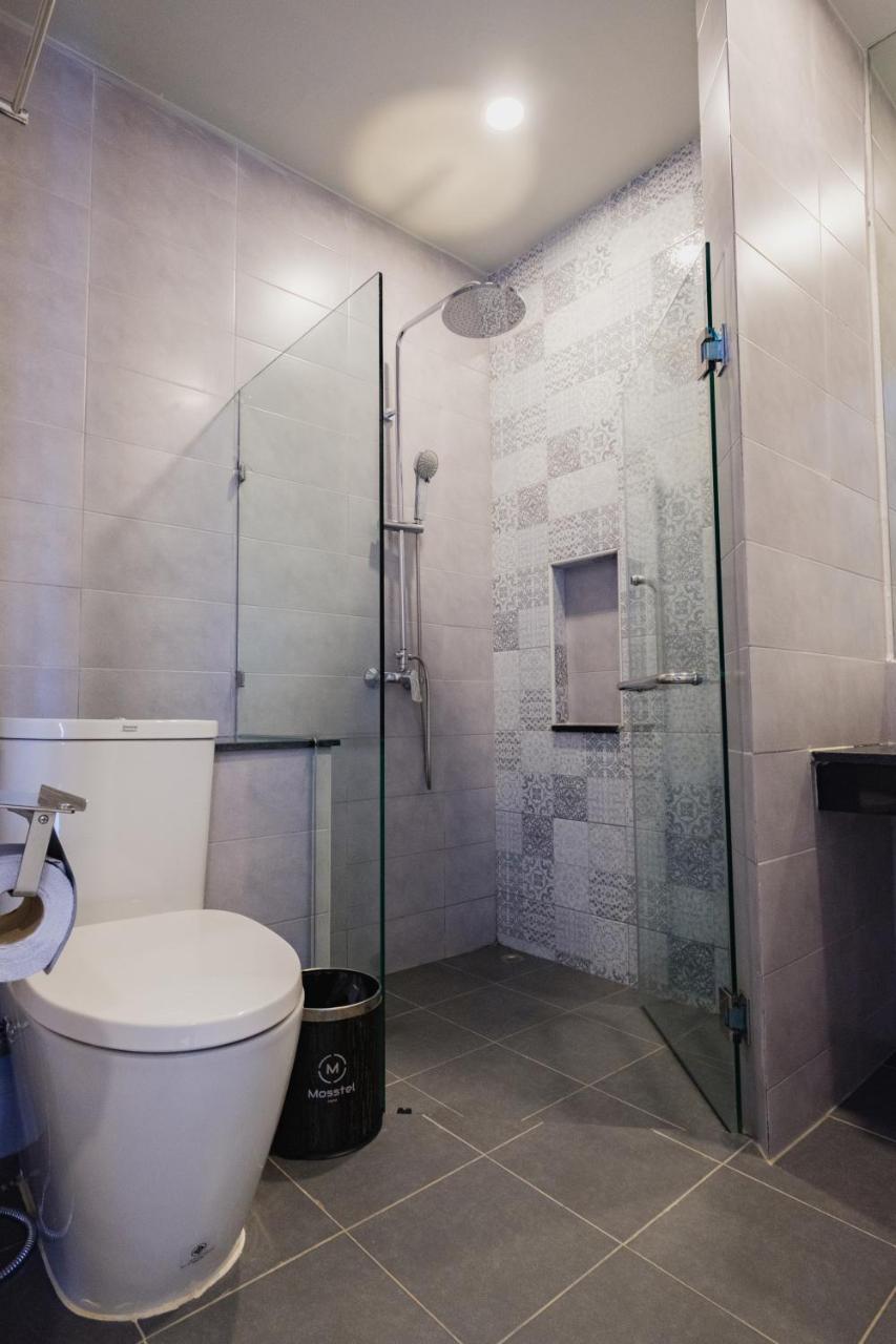 Mosstel Otel Phitsanulok Dış mekan fotoğraf