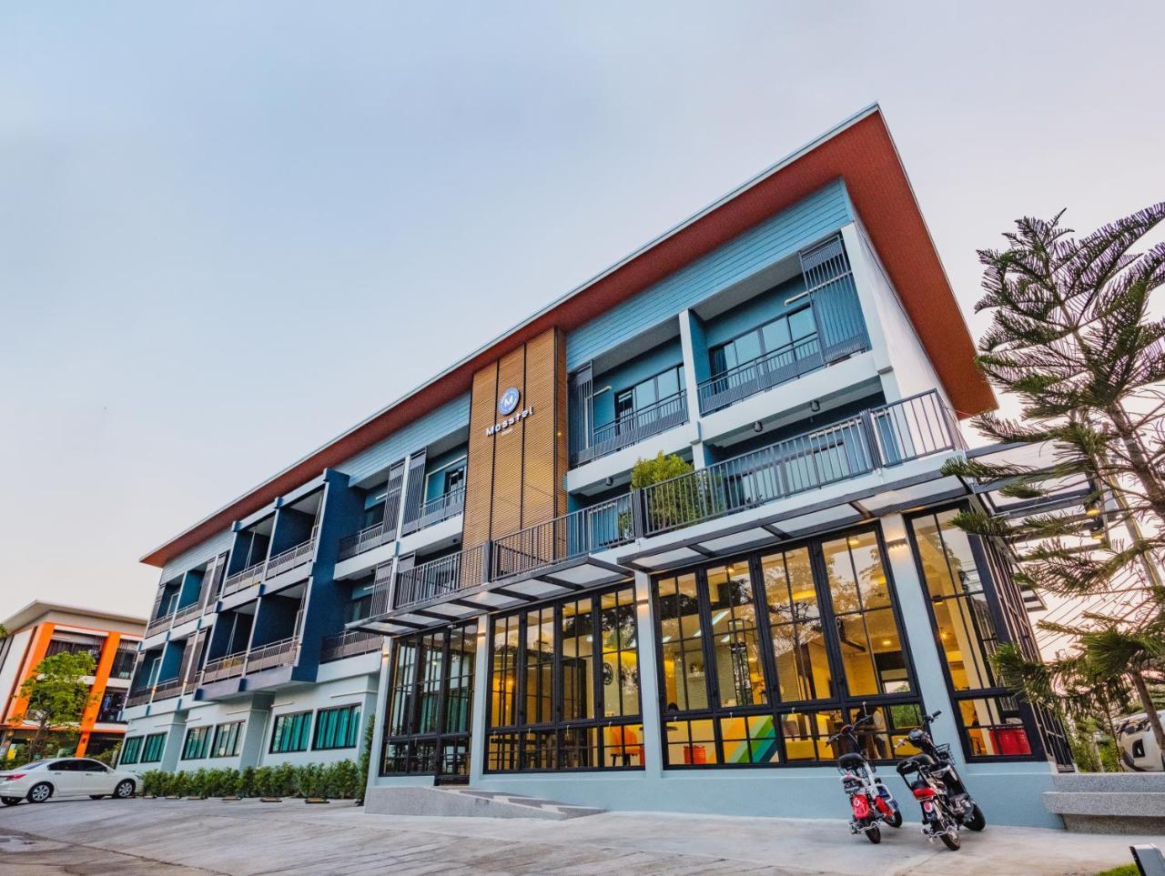 Mosstel Otel Phitsanulok Dış mekan fotoğraf